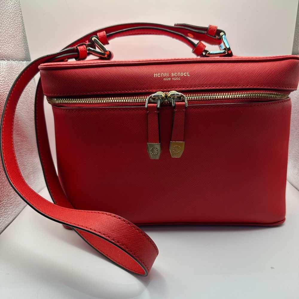 Henri Bendel red train case.